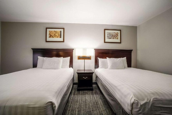 Country Inn & Suites by Radisson, Ontario at Ontario Mills, CA image 25